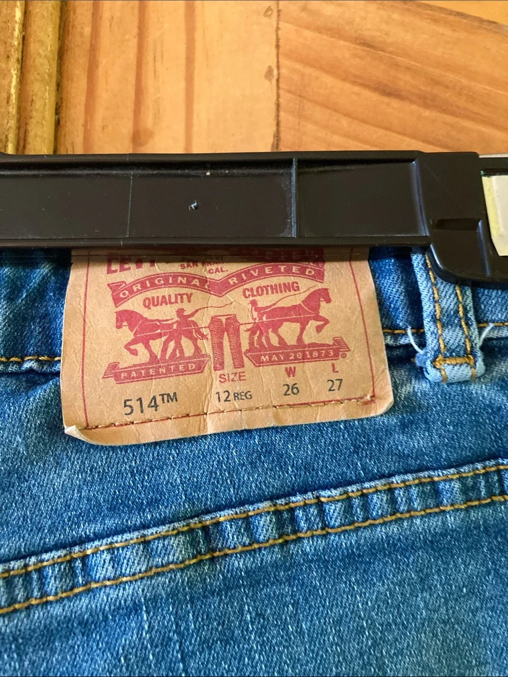 Boys Levi’s 514 blue jeans size 12 (26X27)